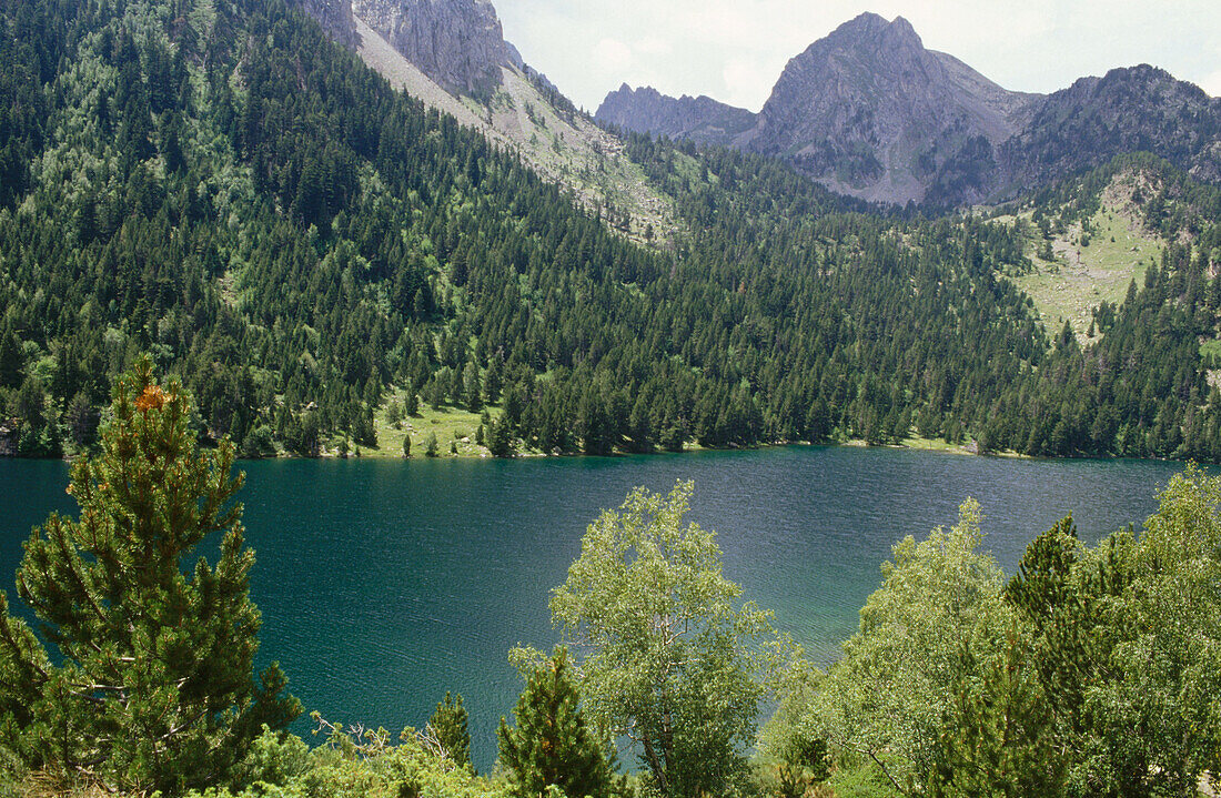 Estany de Sant Maurici. Nationalpark Aigües Tortes. Provinz Lleida. Katalonien. Spanien