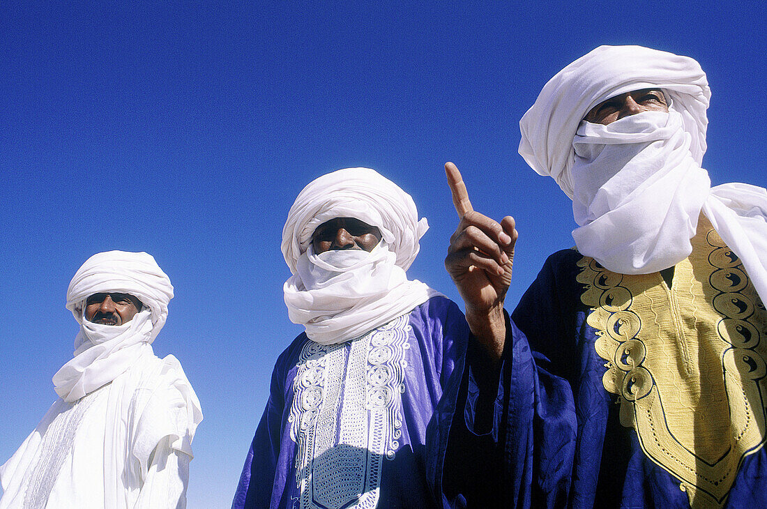 Three tuareg brothers from Tassili N Ajjer. Djanet Oasis. Algeria