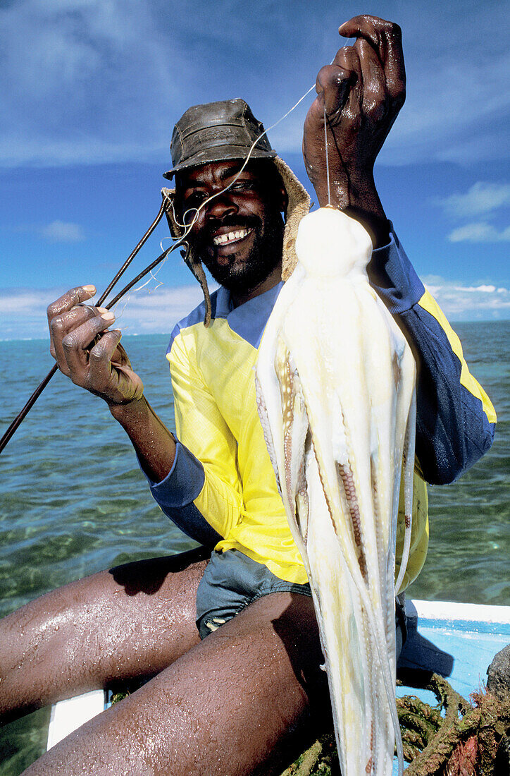 Fishing octopus. Rodrigues Island. … – License image – 70107489