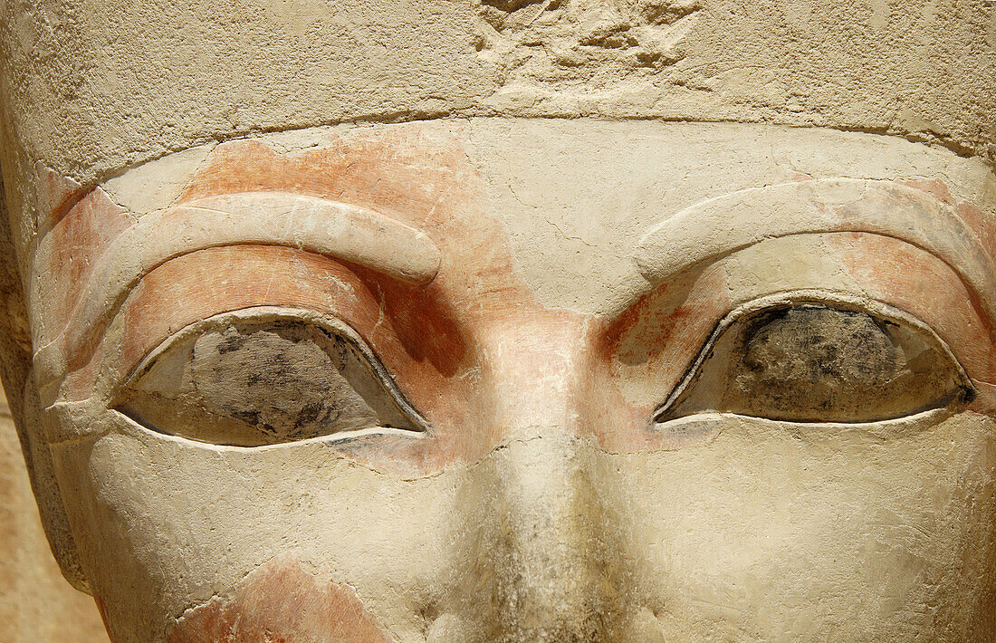 Statue at the 3rd terrace, Temple of Hatshepsut. Deir el Bahri. Thebes, Luxor. Egypt