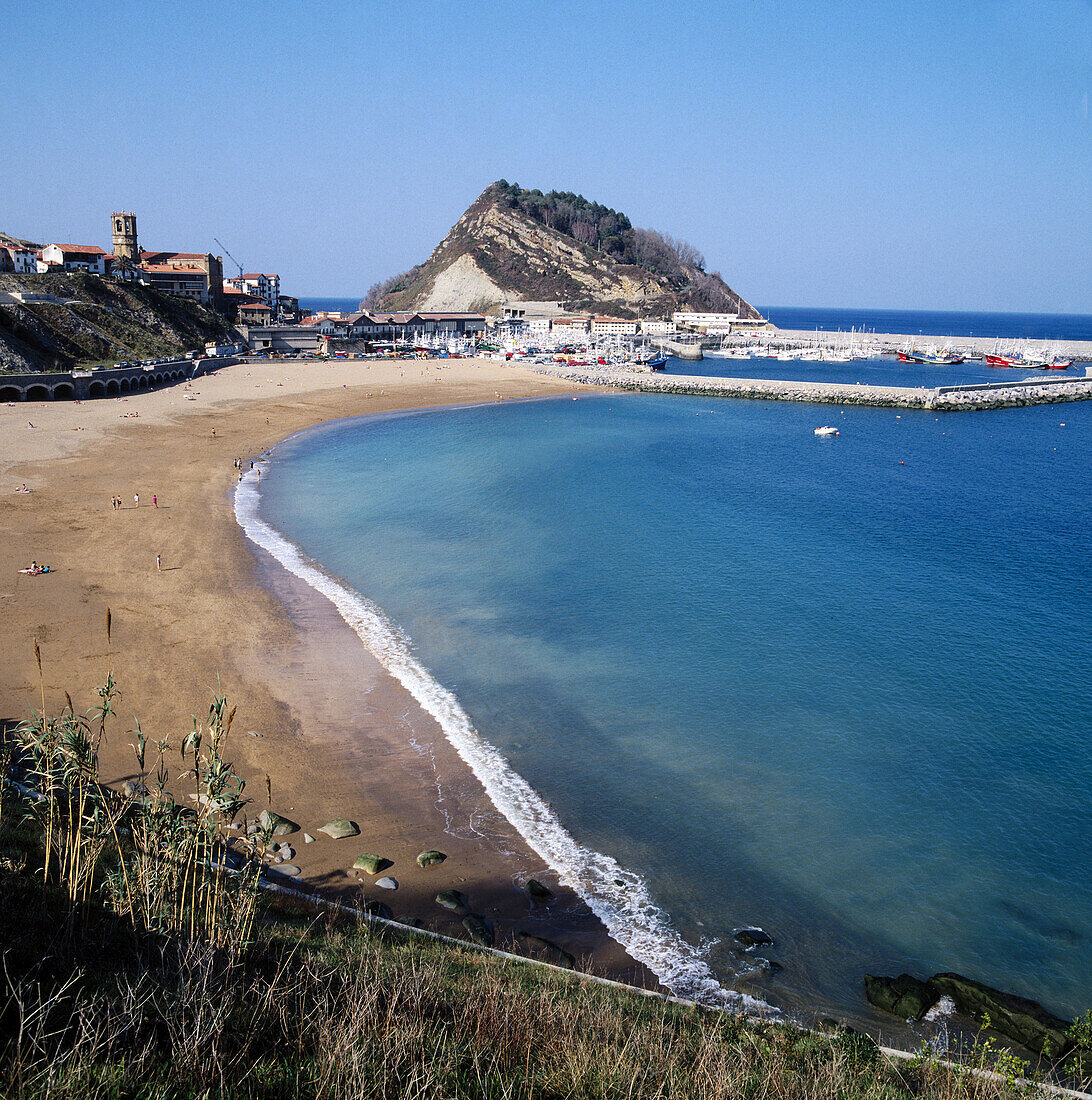 Strand von Guetaria. Guipuzcoa, Baskenland, Spanien