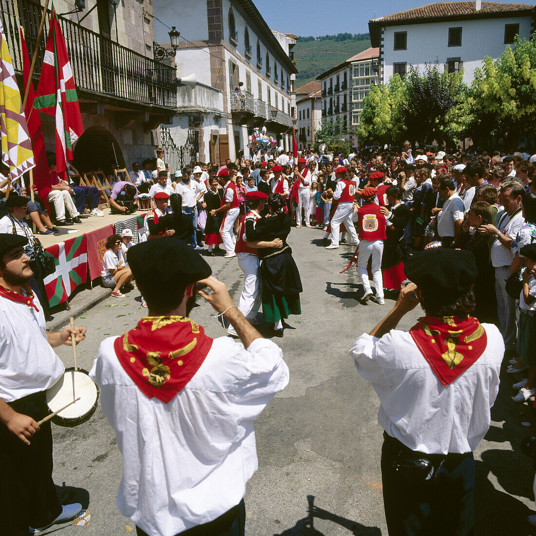 Bastandarren Biltzarra . Elizondo, Navarre, Spain