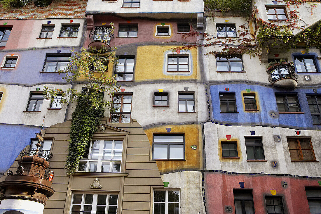 Hundertwasserhaus apartment house, Vienna. Austria