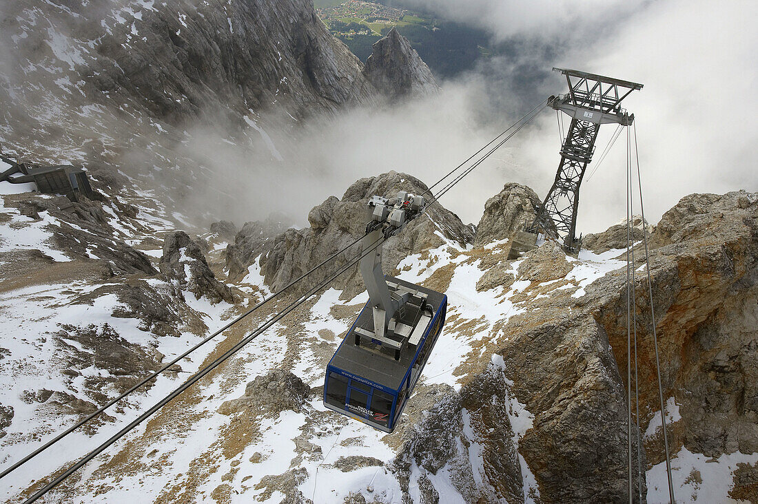 Zugspitze, Bayerische Alpen, deutsch-österreichische (Tiroler) Grenze