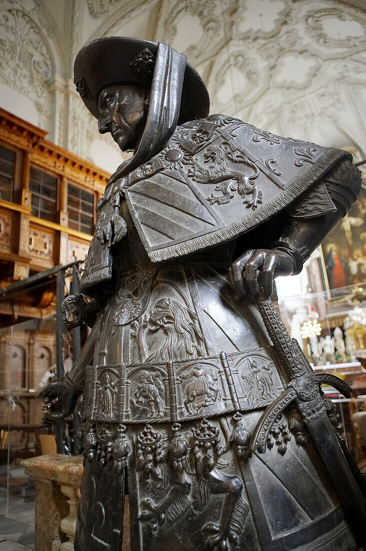 Monumental tomb of Emperor Maximilian I (16th century): statue of Duke Philipp the Good of Burgundy in the Hofkirche (Court Church), Innsbruck. Tyrol, Austria