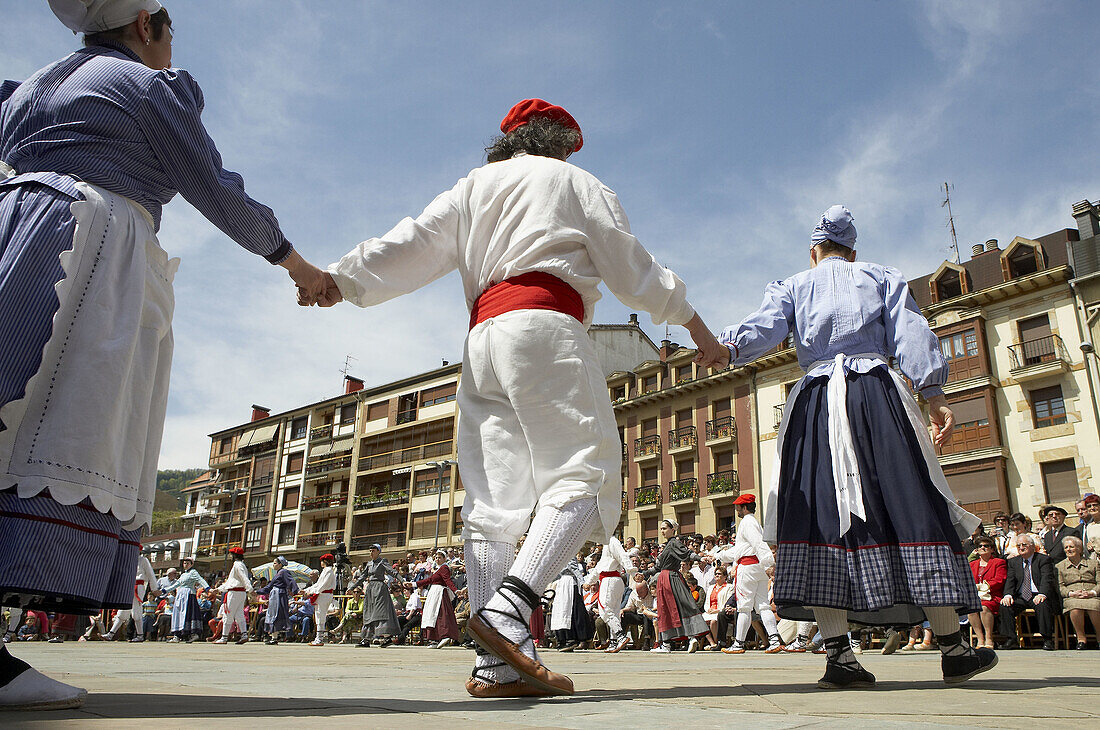 Dantzaris. Basque folklore. Traditional dance Espata Dantza . Fiestas de la Cruz. Legazpi. Gipuzcoa. Basque Country. Spain