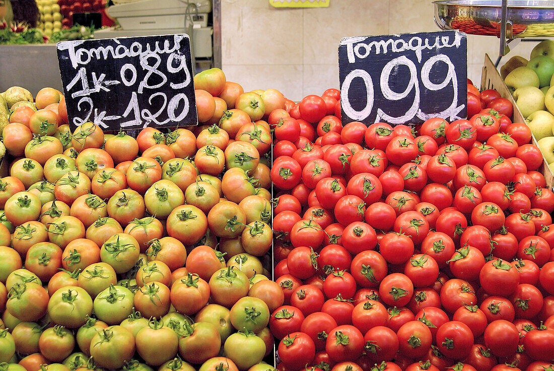 Tomatoes at La Boquería market, Barcelona. Catalonia, Spain