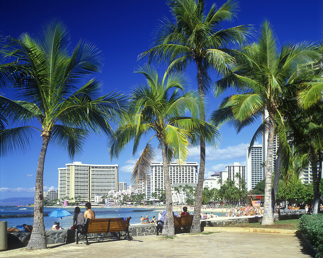 Waikiki beach, honolulu, oahu, hawaii, USA.