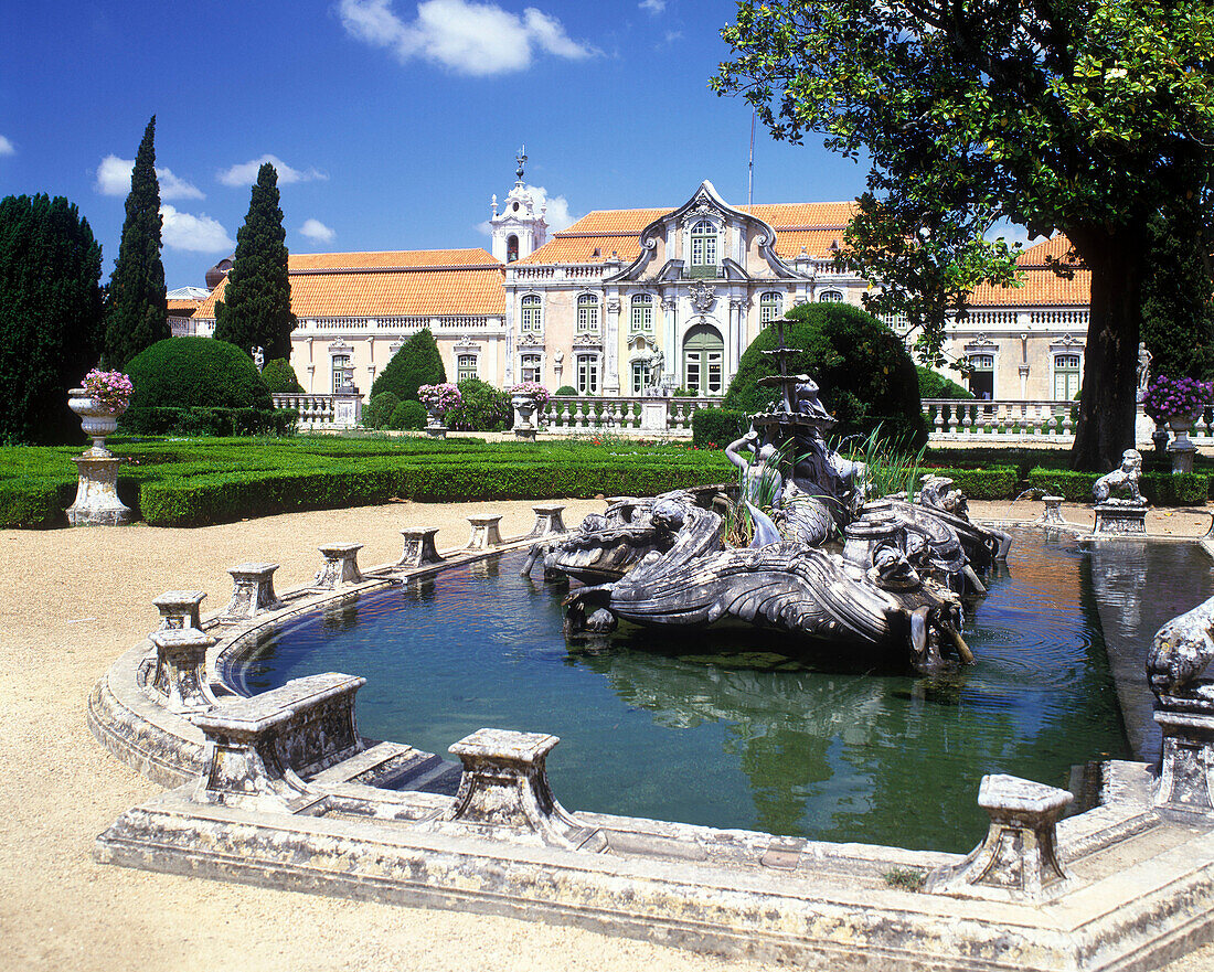 Hanging gardens, Palacio de queluz, queluz, Portugal.