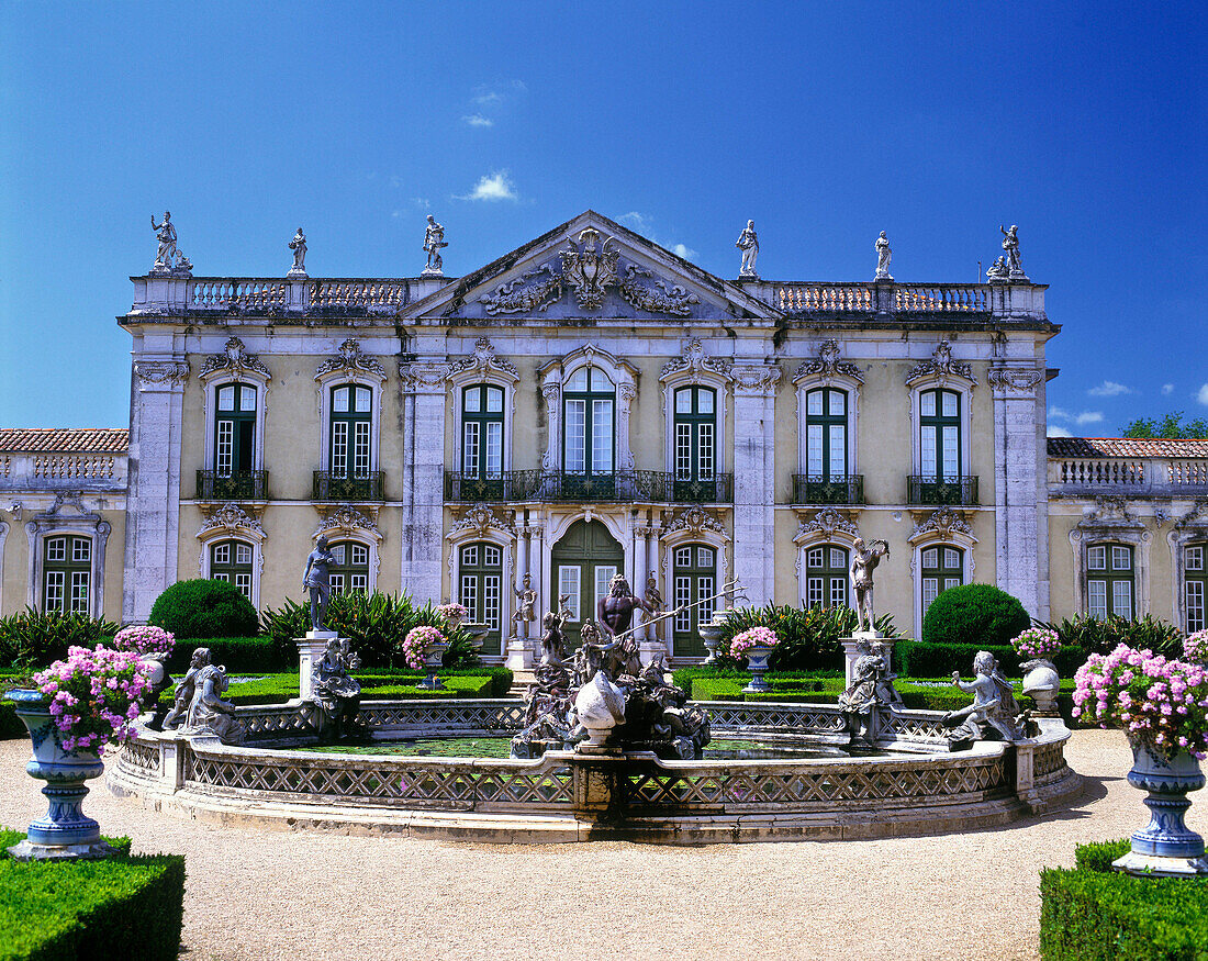 Neptune fountain, Palacio de queluz, queluz, Portugal.