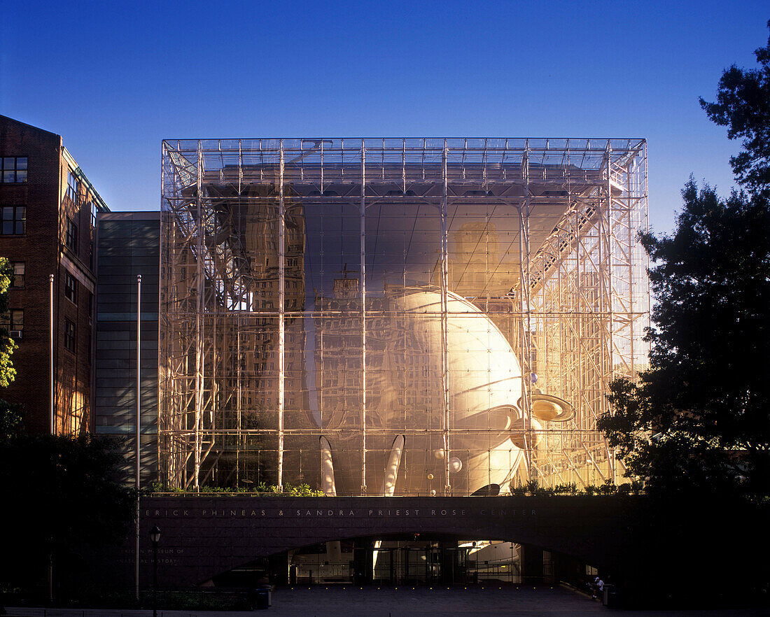 Hayden planetarium, Natural history museum, Manhattan, New York, USA.