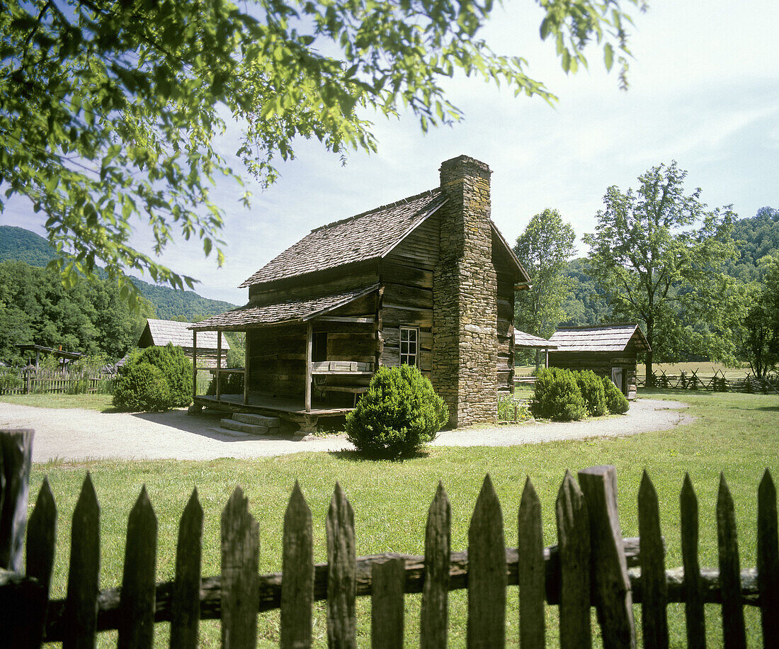 Log house of farm museum. Oconaluftee, Great Smoky Mountains National Park. North Carolina, USA