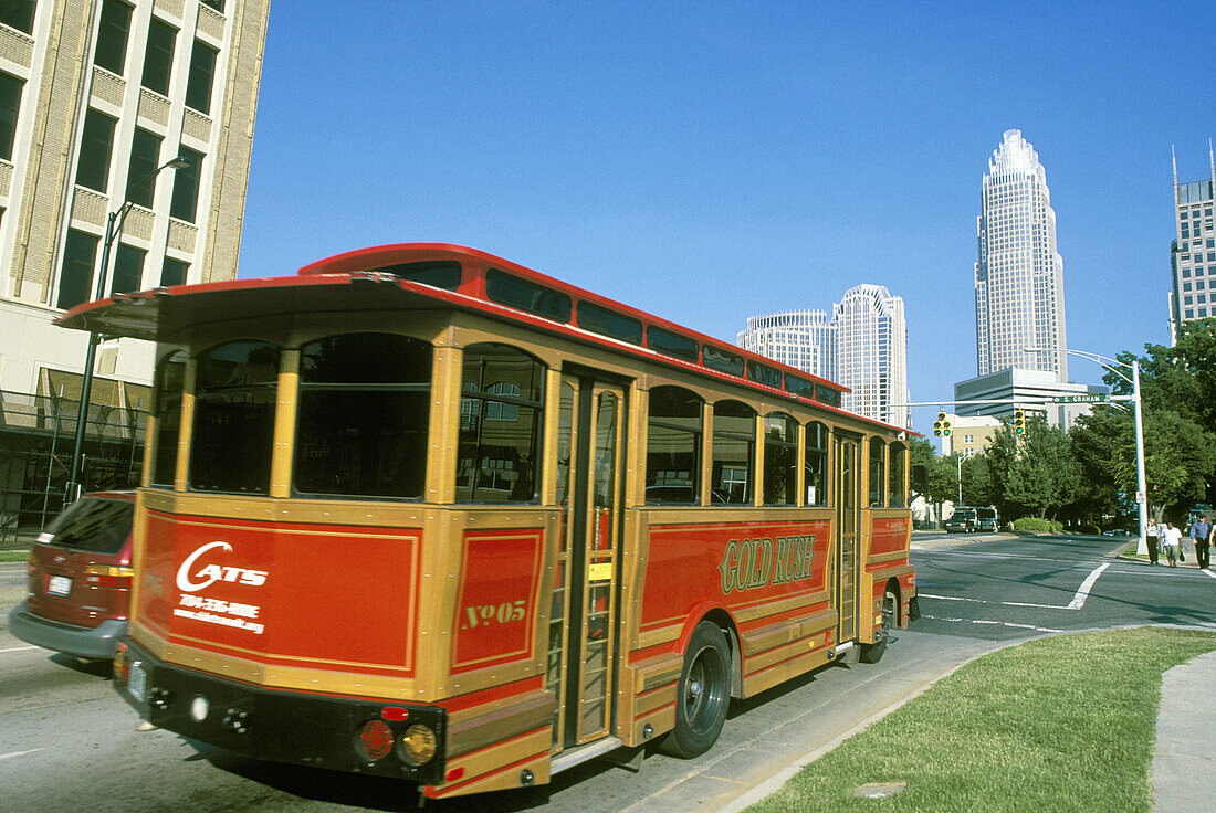 Tour trolley at 4th Street, downtown Charlotte. North Carolina, USA