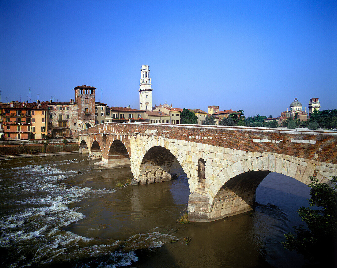 Ponte pietra bridge, Verona, Italy.