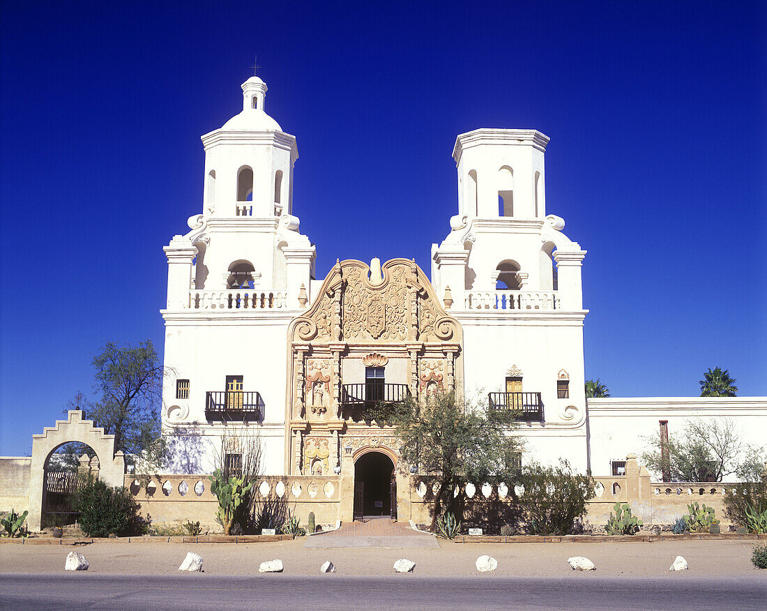 San xavier del bac mission, tucson, Arizona, USA.