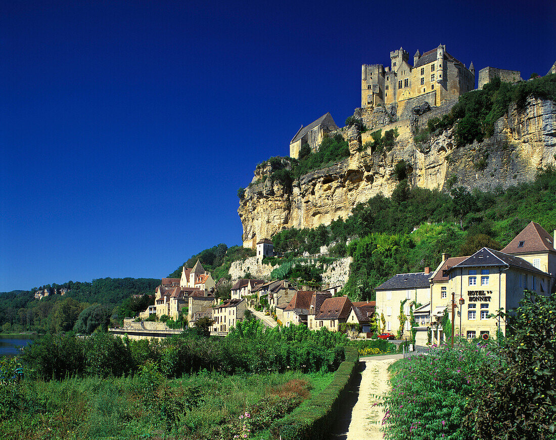 Beynac, Dordogne, Perigord, France.