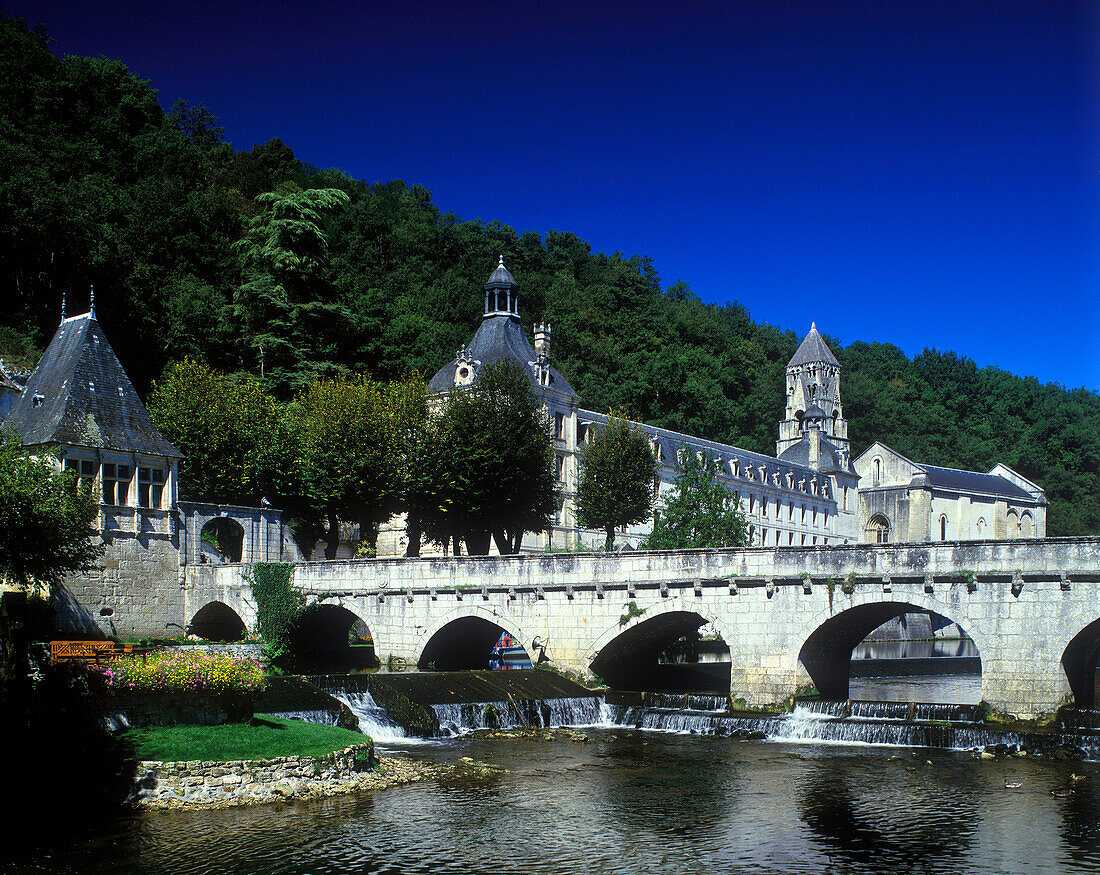 Abbey, River dronne, Brantome, Perigord, France.