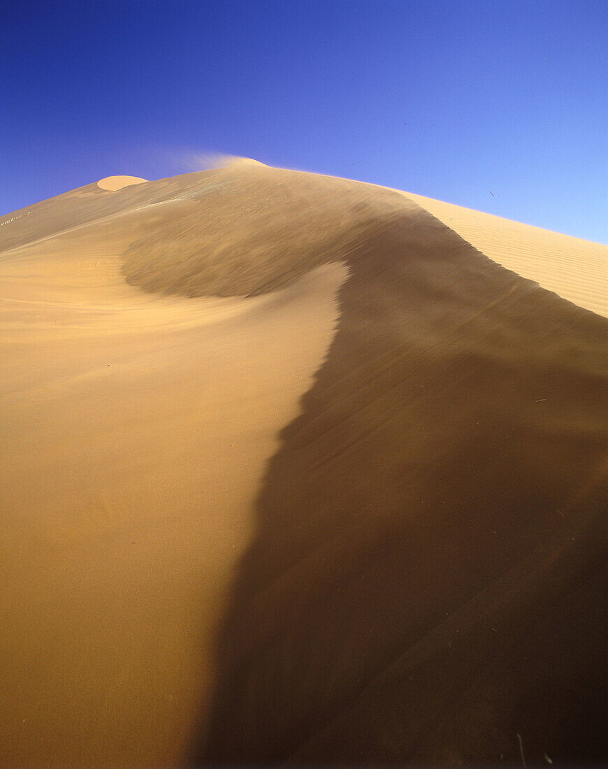 Wind storm, Sand dune, Sossusvlei, Namib naukluft desert park, Namibia.