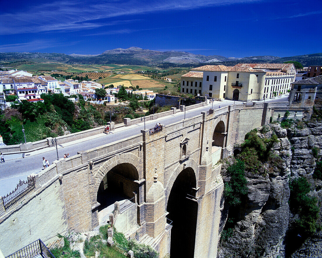 Puente nuevo bridge, tajo gorge, Ronda, Andalucia, Spain.