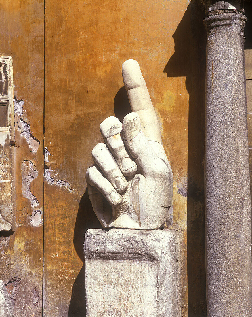 Finger/hand, Constantine ii statue, Museo capitolini, Rome, Italy.