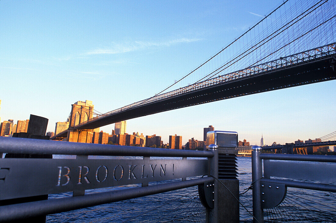 Brooklyn bridge, Fulton landing, Brooklyn, New York, USA