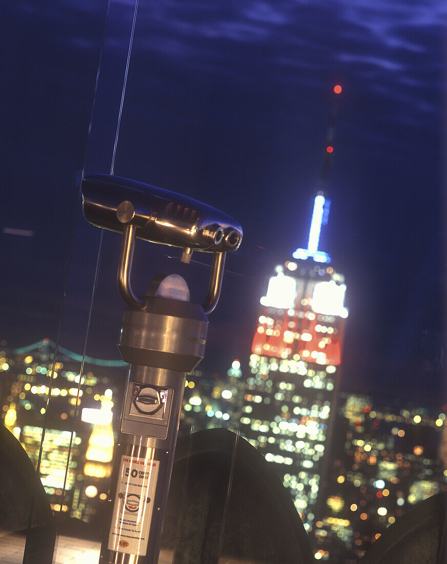 Pay binoculars, Top of the rock, Rockefeller Center, Manhattan, New York, USA