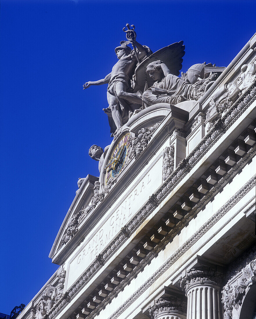 Mercury statue, Clock, Grand central terminal, Manhattan, New York, USA