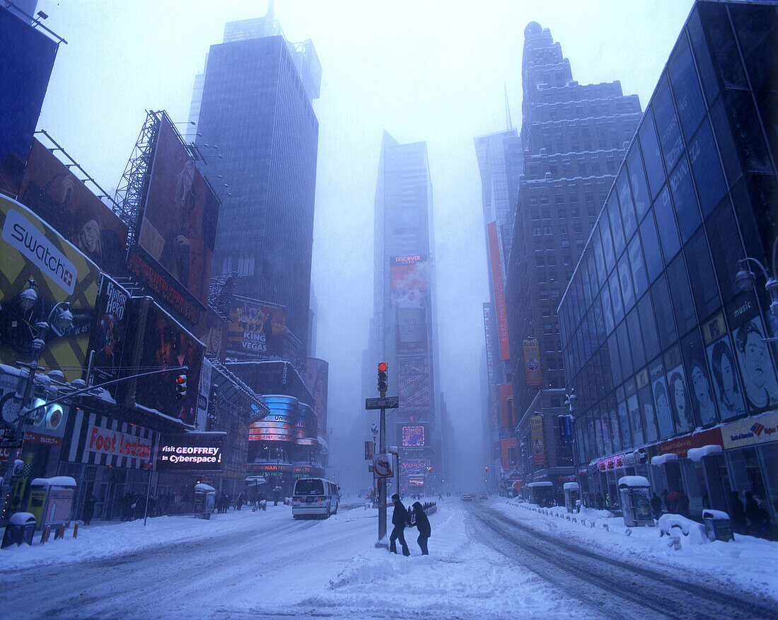 Blizzard, Times square, Midtown, … License image 70120955 Image