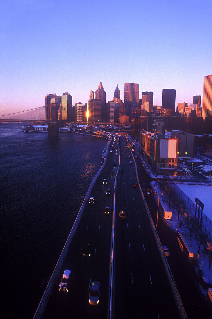 Fdr drive, Downtown skyline, Manhattan, New York, USA