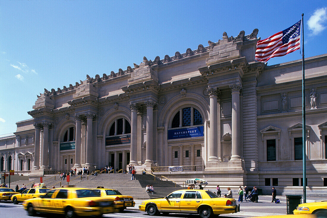 Metropolitan Museum of Art, Fifth Avenue, Manhattan, New York, USA