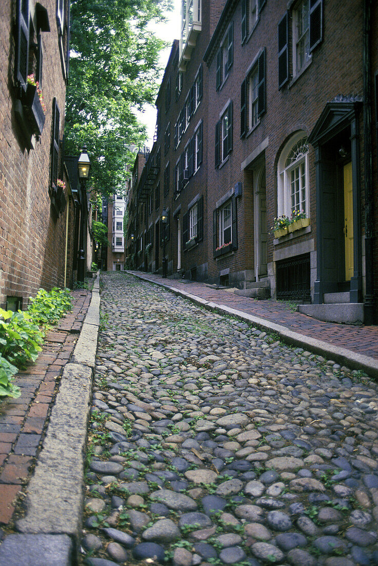 Acorn street, Beacon hill, Boston, Massachusetts, USA.