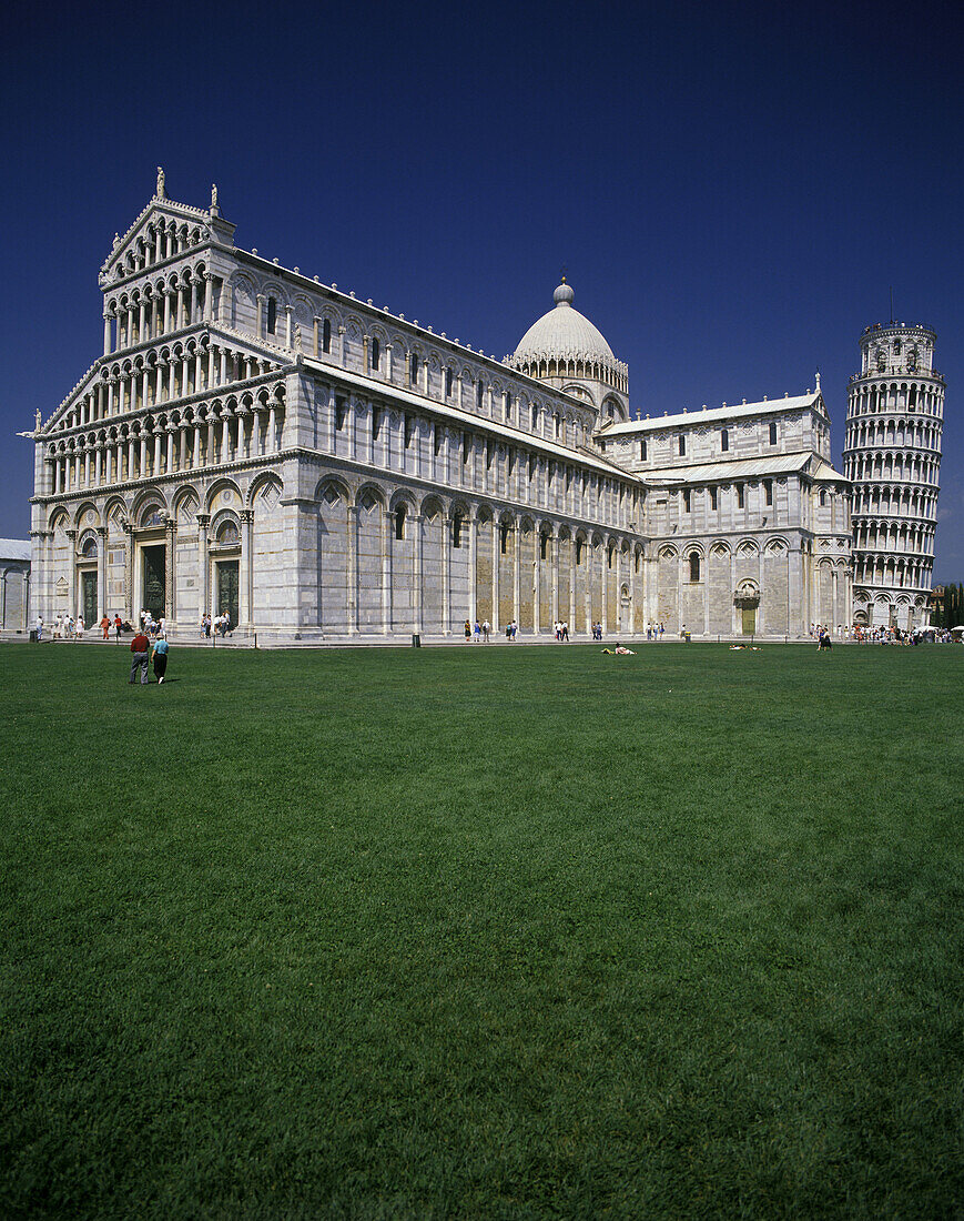 Doumo & tower, Pisa, Tuscany, Italy.