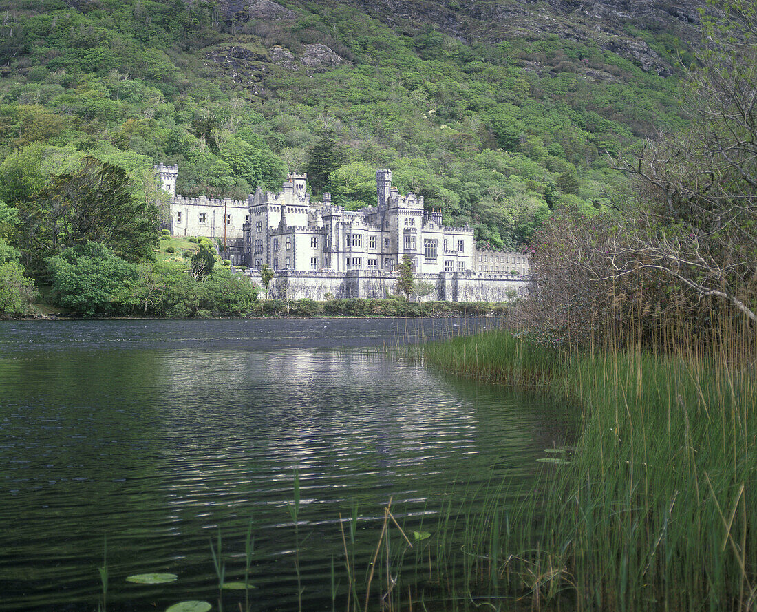 Kylemore abbey, County galway, Ireland.