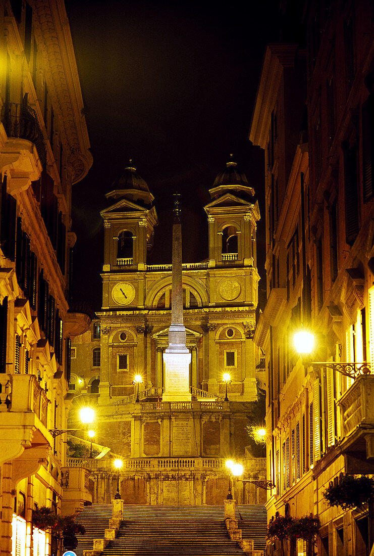 Spanish Steps, Piazza di Spagna and Church of Trinita dei Monti, Rome. Lazio, Italy