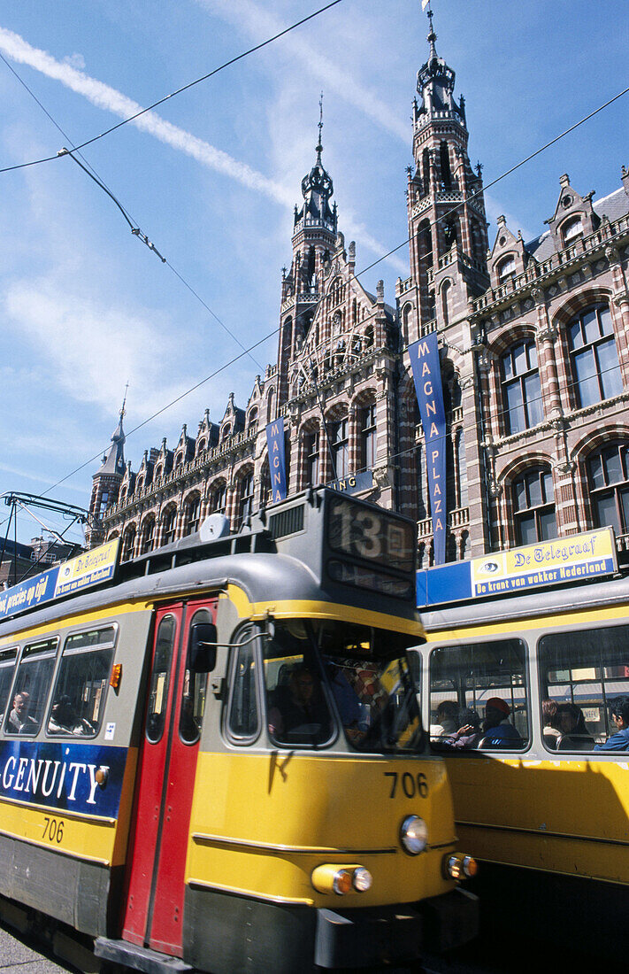 Magna Plaza. Nieuwezijds. Voorburgwal. Amsterdam. Holland