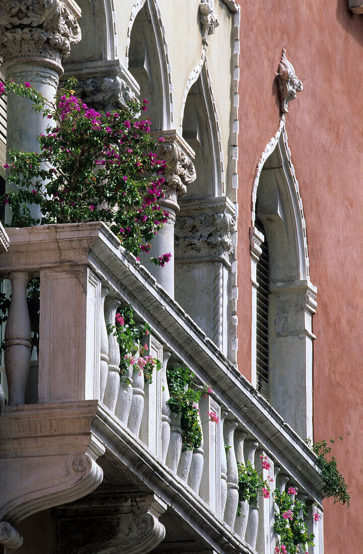 Balkon in Venedig, Venezien, Italien