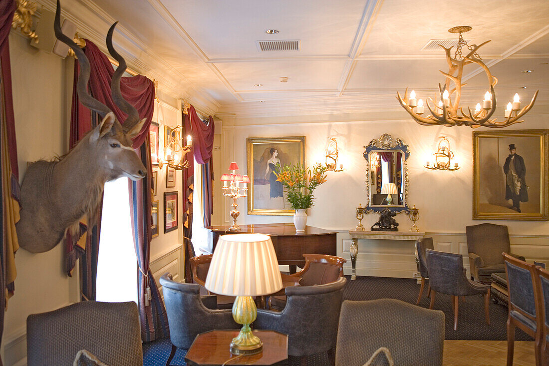 Lounge des Hotel Grand Palace
