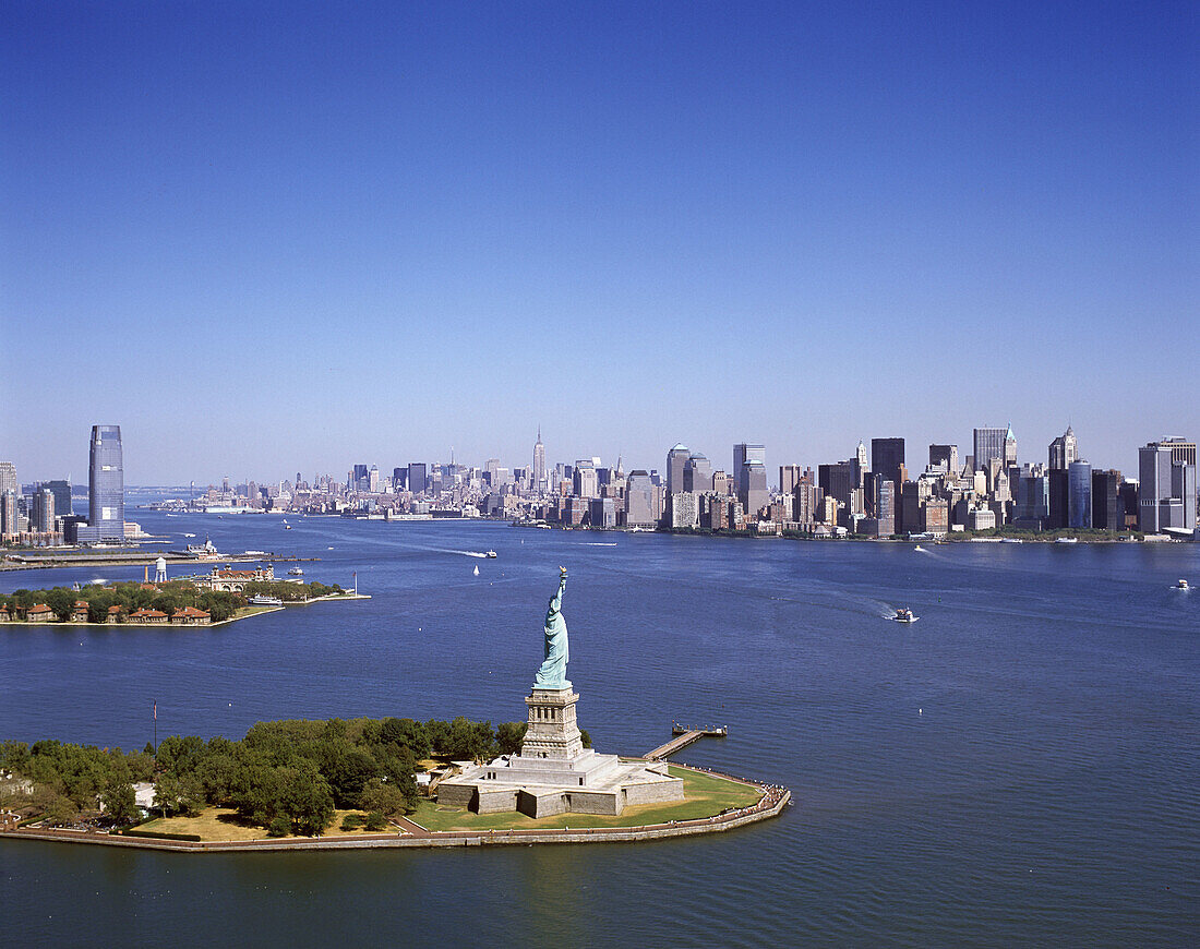 Statue of liberty & downtown skyline, Manhattan, New York, USA
