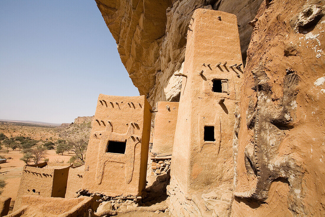 Clay architecture. Dogon Village of Teli, Bandiagara cliffs , Dogon Country, Mali, Africa