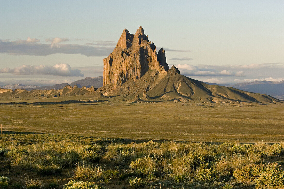 Shiprock at sunrise, Exposed Volcanic Plug 7178 feet high, Northern New Mexico, USA