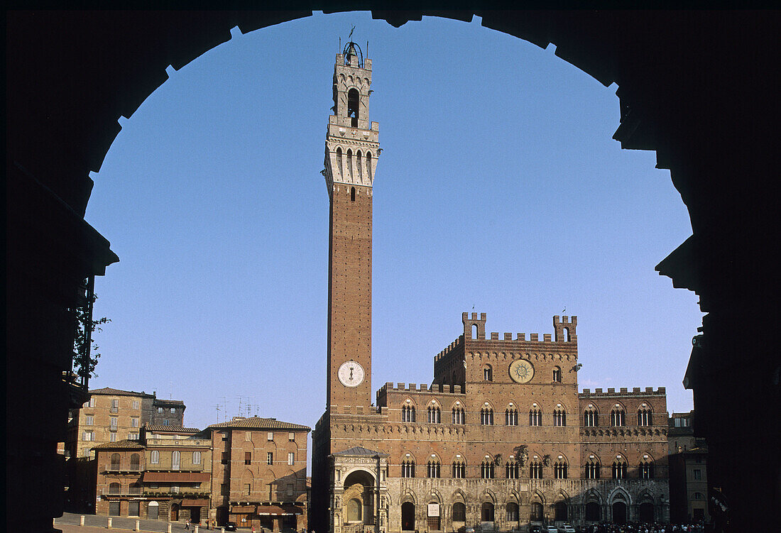 Piazza del Campo and Torre del Mangia, Siena. Tuscany, Italy
