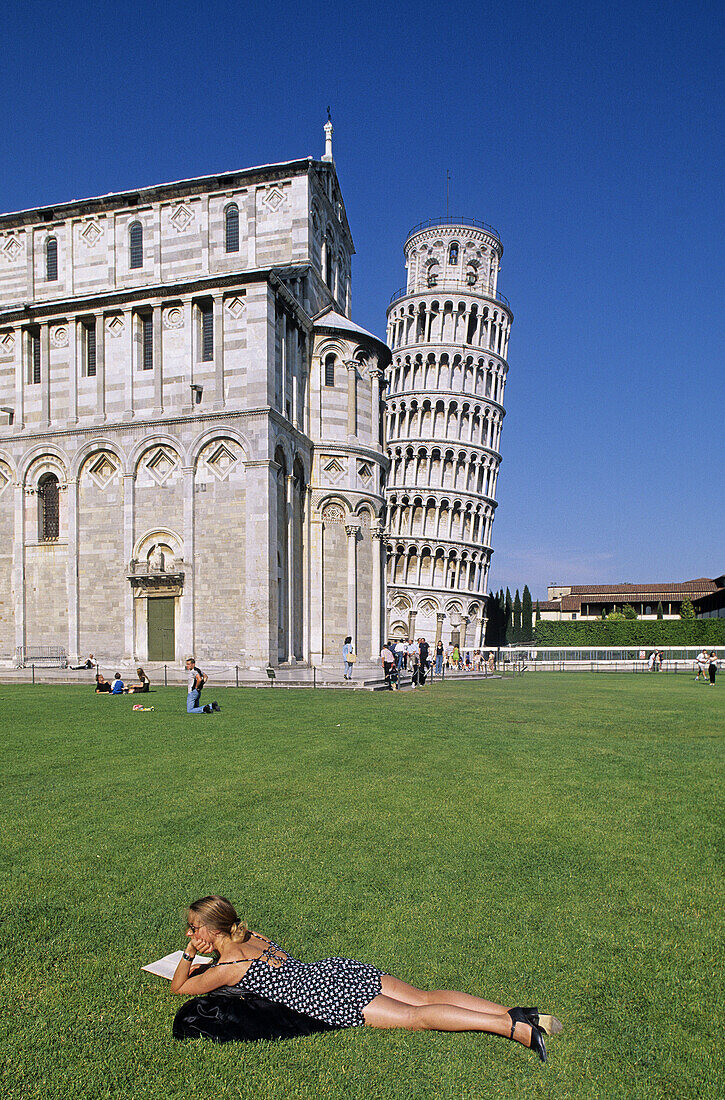 Cathedral and leaning tower, Pisa. Tuscany, Italy