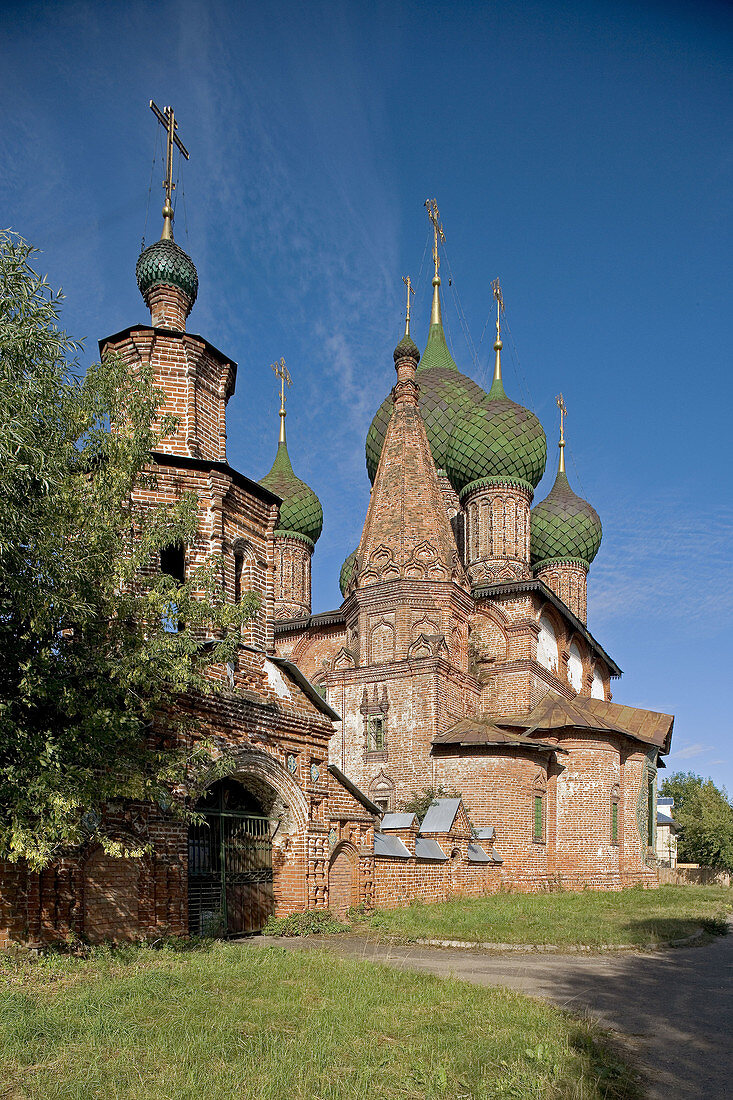 Church of St. John Chrysostom (1649-54), Korovniki Sloboda, Yaroslavl. Golden Ring, Russia