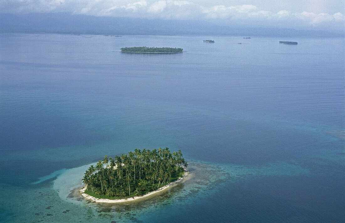 Los Grullos cays. Kuna Yala, Panama