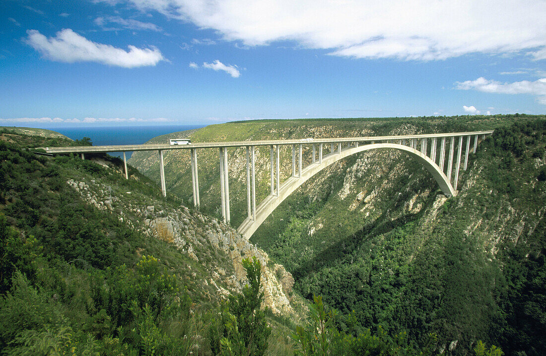 Bloukrans river bridge, highest single span concrete bridge in world (452 mts. long and 216 mts. height). South Africa