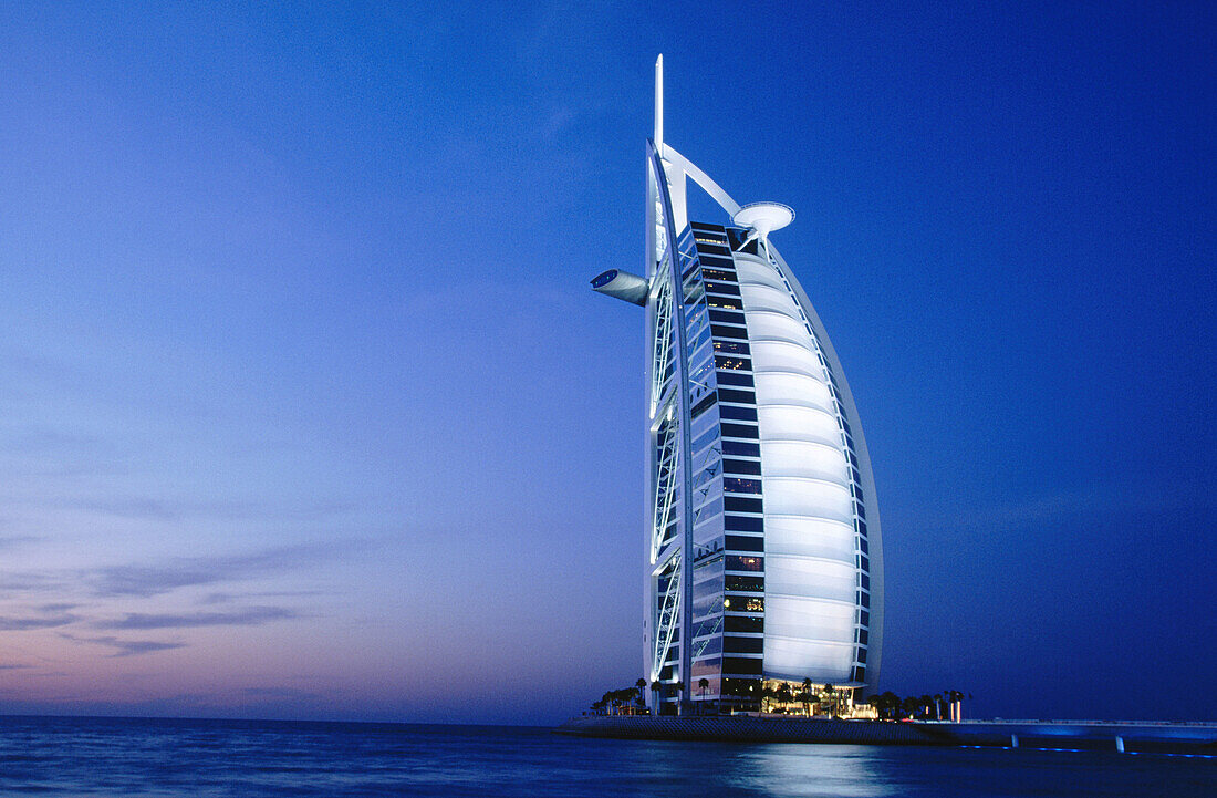 Burj Al Arab hotel. Dubai. UAE (United Arab Emirates)