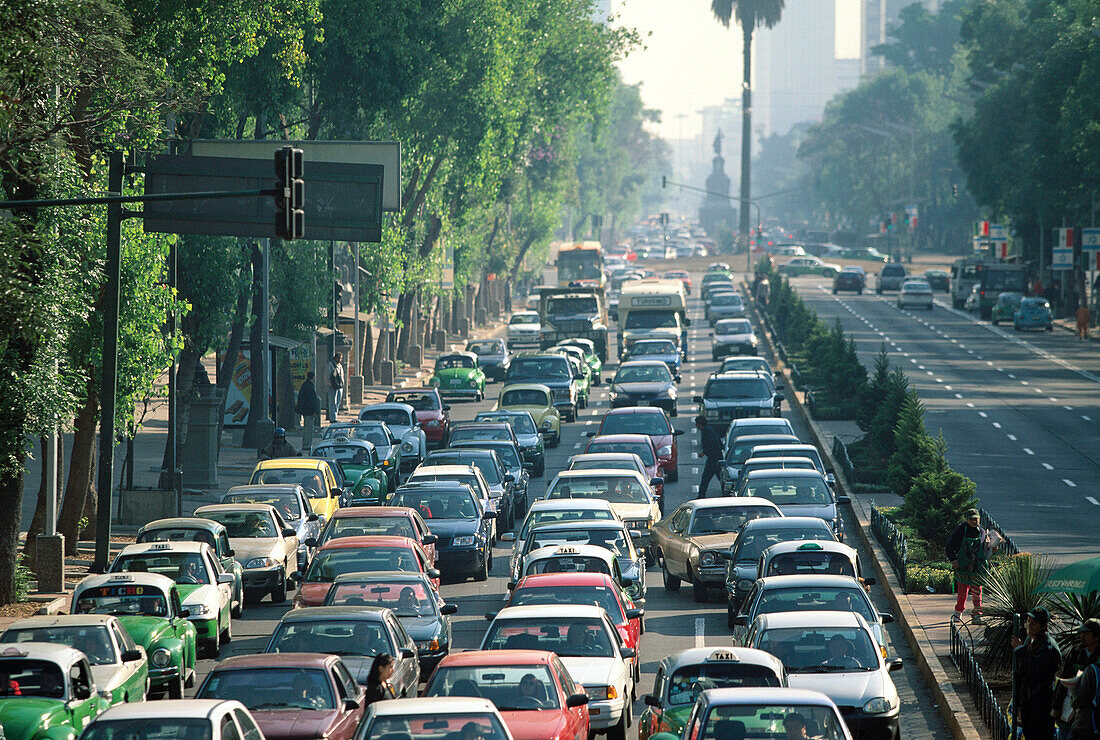 Traffic at Avenida de la Reforma. Mexico City. Mexico