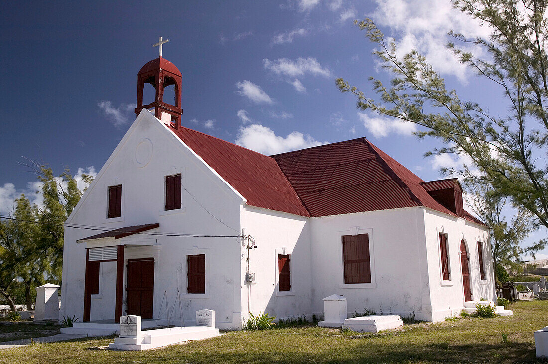 Turks & Caicos, Grand Turk Island, Cockburn Town: St. Thomas Anglican Church, Daytime