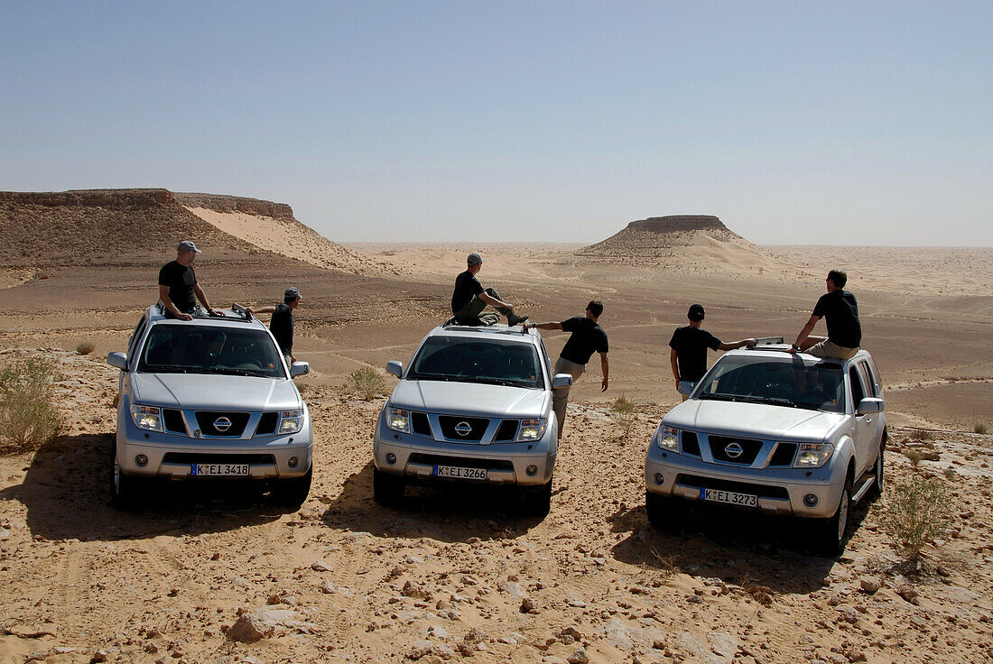 Offroad 4x4 Sahara Desert Tour, Bebel Tembain area, Sahara, Tunisia, Africa, mr