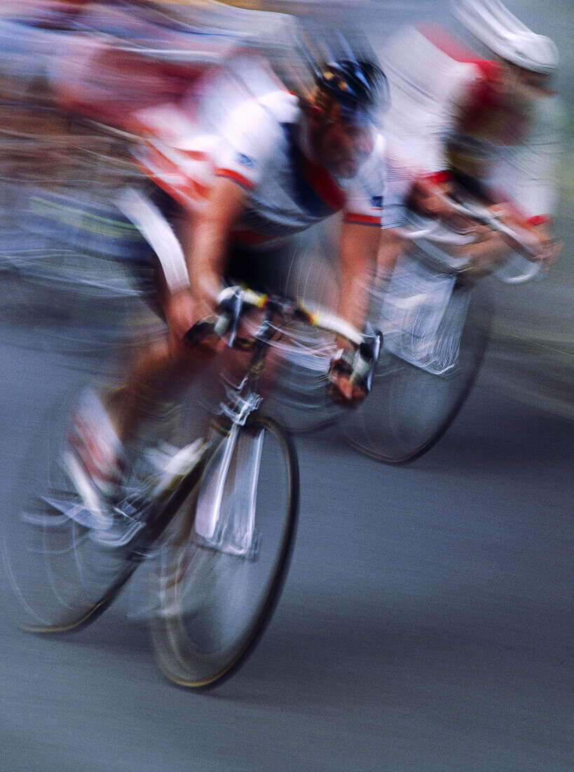  Adult, Adults, Bicycle, Bicycles, Bicyclist, Bicyclists, Bike, Biker, Bikers, Bikes, Biking, Blurred, Caucasian, Caucasians, Color, Colour, Compete, Competing, Competition, Competitions, Competitive, Competitiveness, Competitor, Competitors, Contemporary